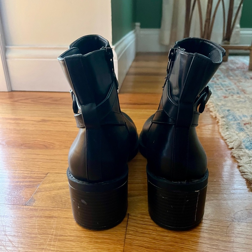 Classic Black Ankle Booties with Side Zip & Buckle Women’s Size 10 - Picture 5 of 6